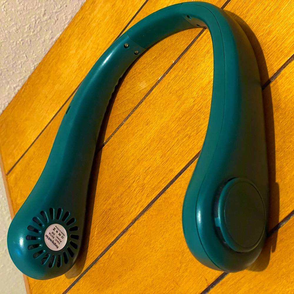 Wireless Neck Fan 🫨